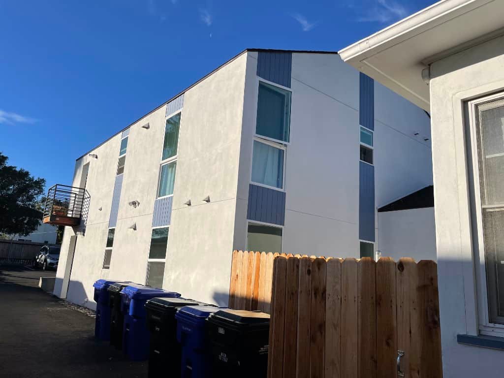 Duplex side view